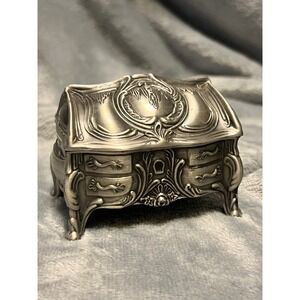 Vintage Ornate Silver Metal Trinket Box French Provincial Velvet Lined Jewelry